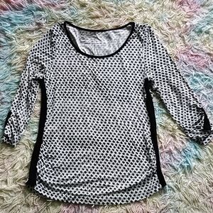 Reitmans Black and White Fitted 3/4 Sleeve Blouse